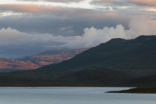 Qajartariarsuaq Lake