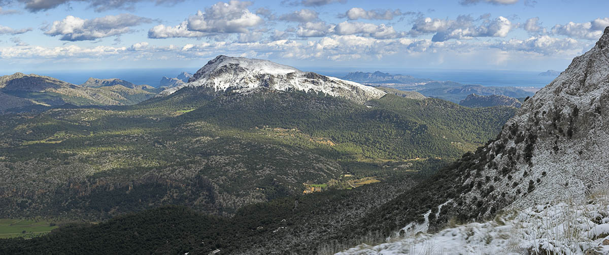 View at Lluc and Puig Tomir