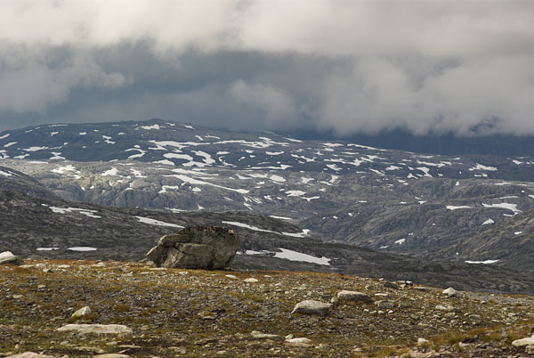 Landscape west of Hardangerjokulen
