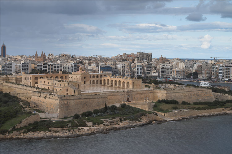 Fort Manoel